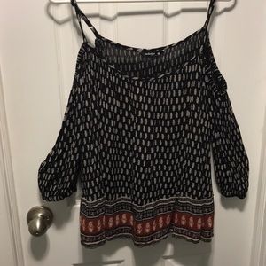 Cold shoulder patterned shirt MEDIUM